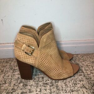 Sam Eldeman Easton Brown Perforated Suede High Heels Size 5.5